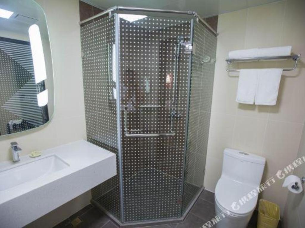 Ibis Nanchang Zhongshan Road Pedestrian Street Hotel Buitenkant foto