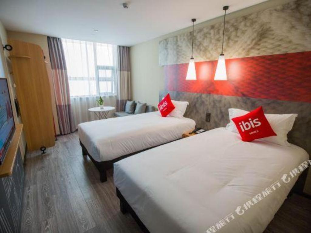 Ibis Nanchang Zhongshan Road Pedestrian Street Hotel Buitenkant foto
