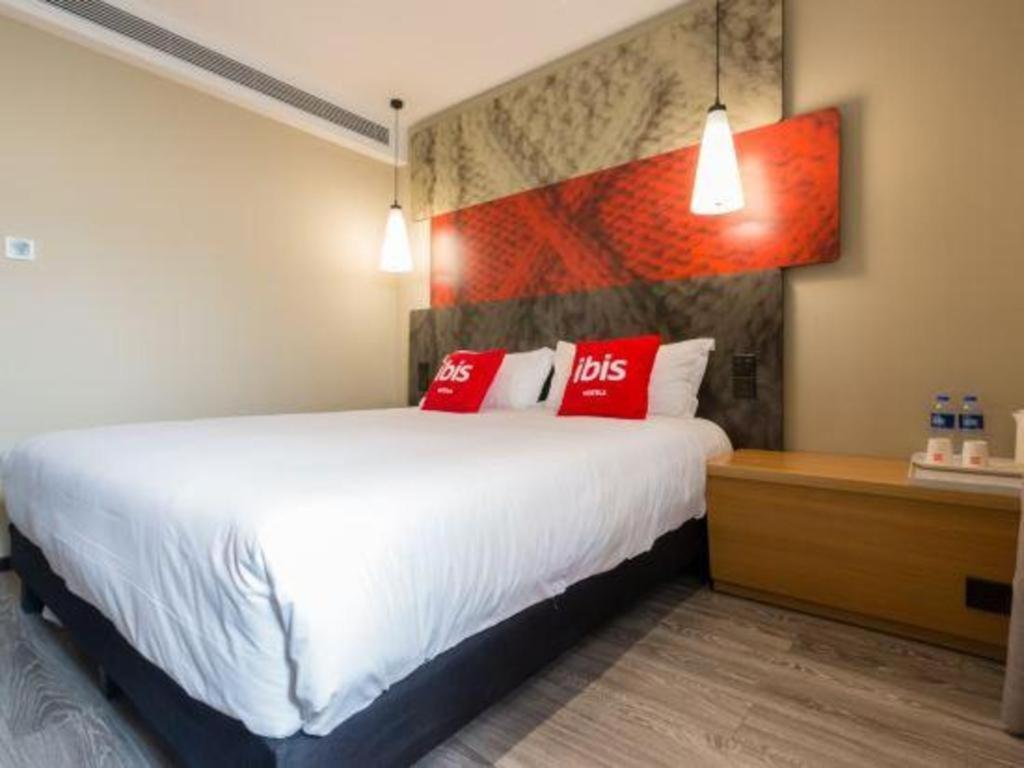 Ibis Nanchang Zhongshan Road Pedestrian Street Hotel Buitenkant foto